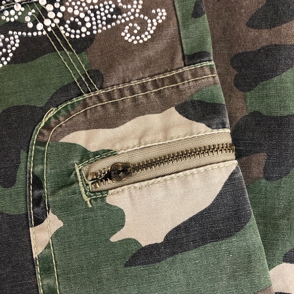 BOA Style Camo&Sequin Pants Medium - Picture 3 of 8